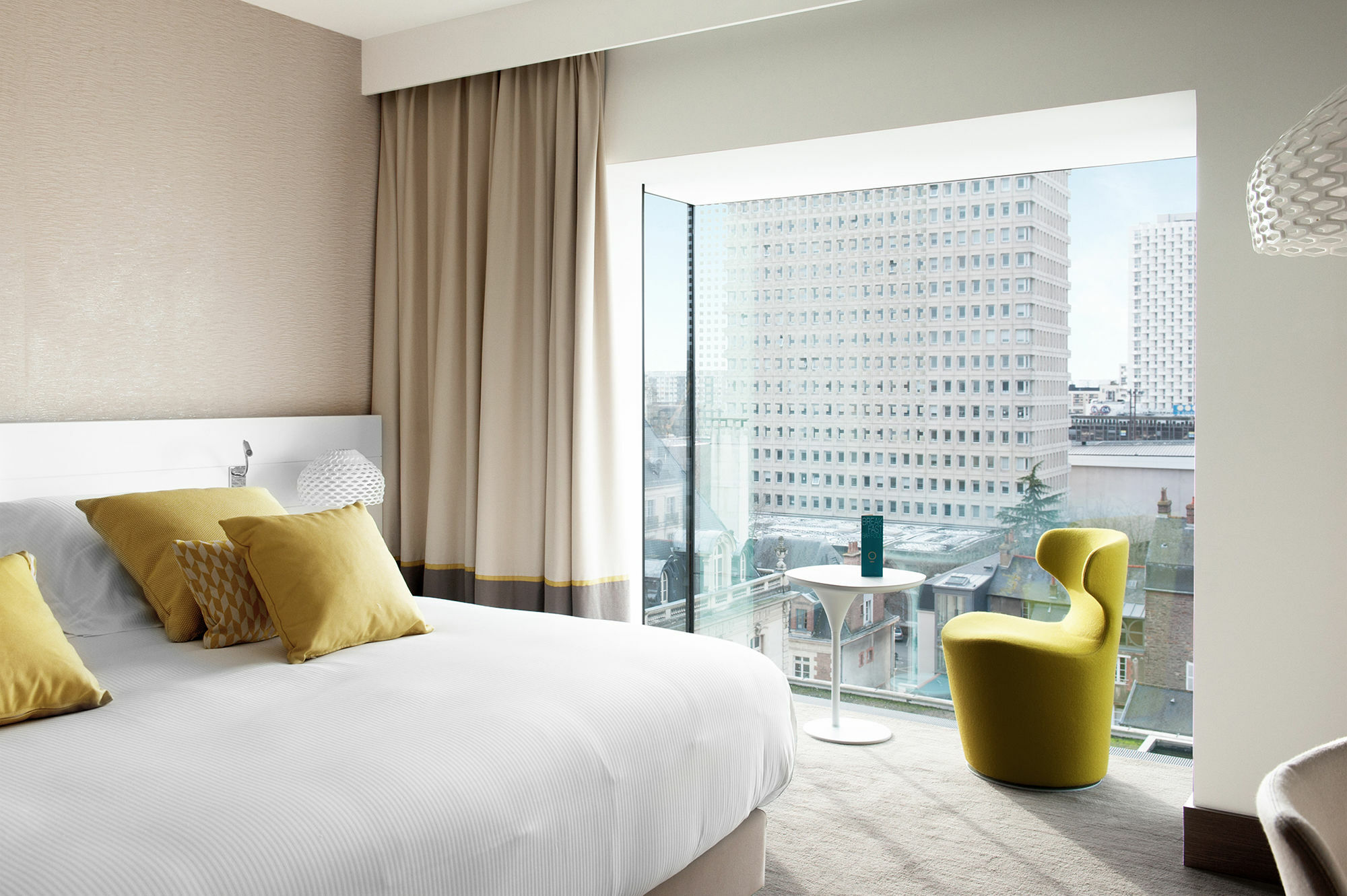 BW Premier Collection Le Saint Antoine Hotel Et Spa Rennes Exterior photo